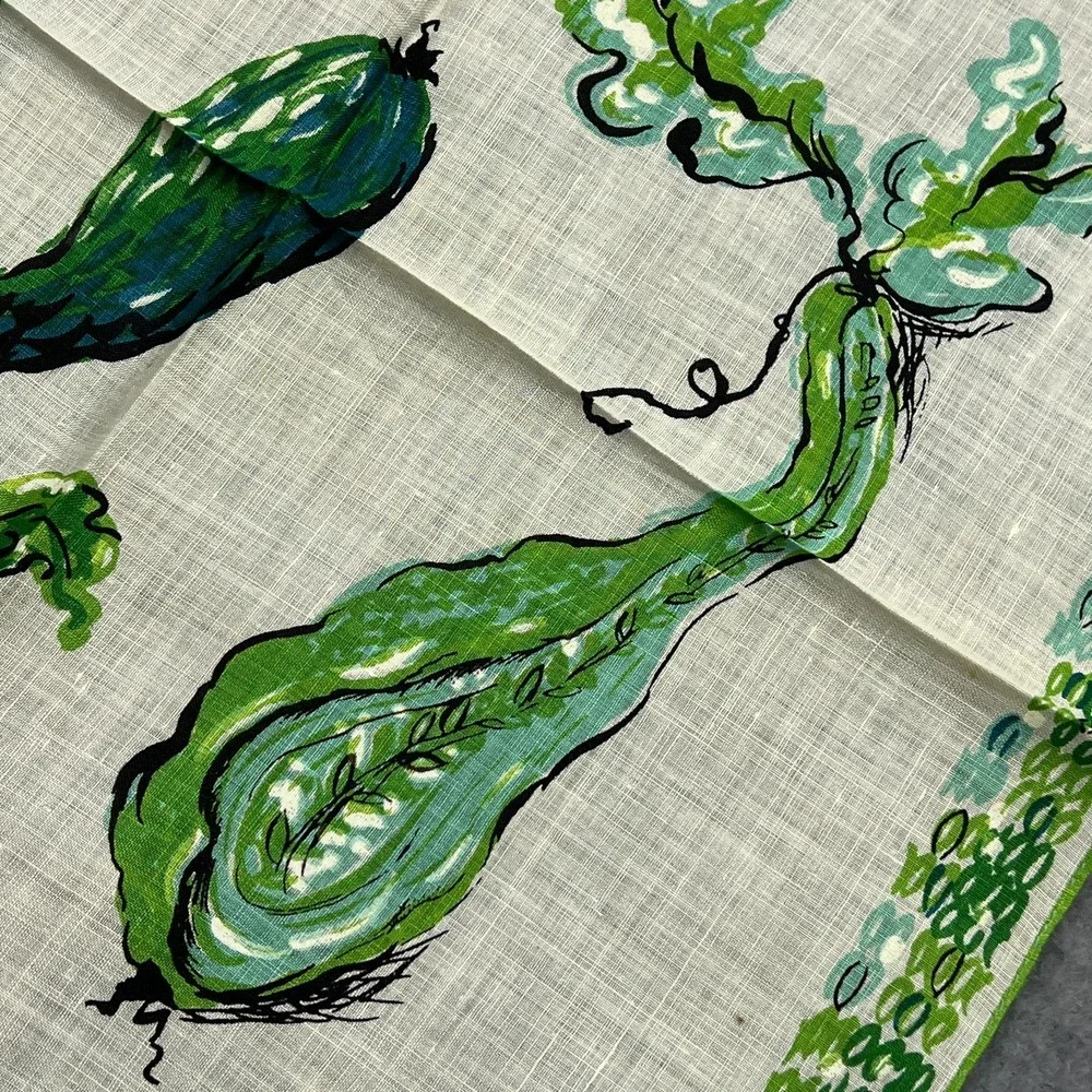 VTG  Handkerchief Kati‎ Vegetable Zucchini Gourd Green Linen Art 14.5